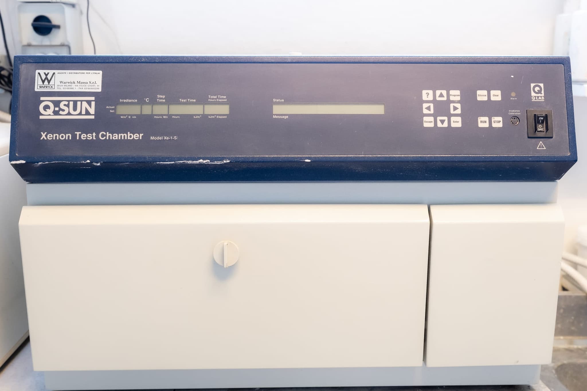 Controllo qualità dei prodotti nel laboratorio
